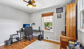 8014 KIDD St, Alexandria, VA 22309