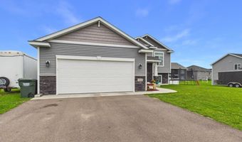114 Collina Cir, Avon, MN 56310