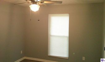 134 Caldwell Ave, Bardstown, KY 40004
