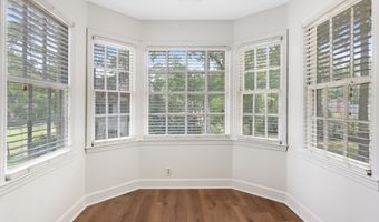 2420 E Alberson Dr, Albany, GA 31721