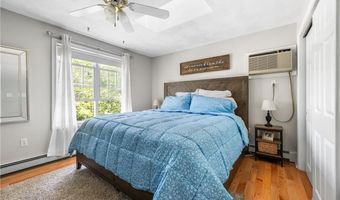 153 Grandview Ave, Lincoln, RI 02865