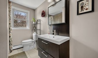 162 Ben St, Bristol, CT 06010