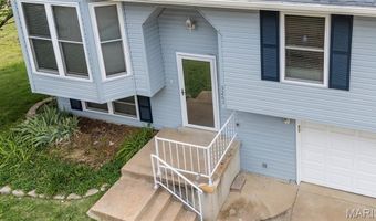 3267 Lupine Dr, Arnold, MO 63010