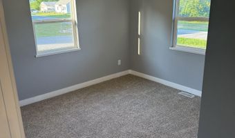 633 N E St, Albia, IA 52531