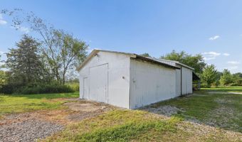 107 W High St, Ashley, OH 43003