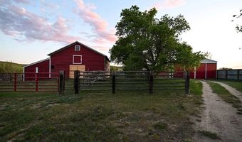226 Chalk Buttes Rd, Douglas, WY 82633