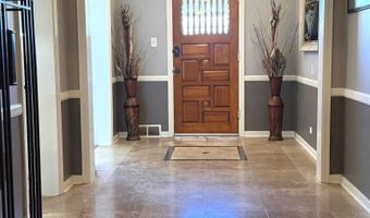 812 S Clowe Ave, Artesia, NM 88210