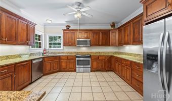 1050 Chestnut Glen Dr, Athens, GA 30606