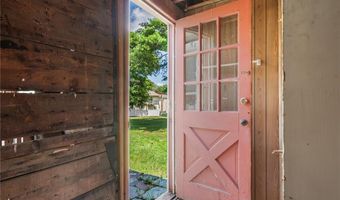 533 Scituate Ave, Cranston, RI 02921