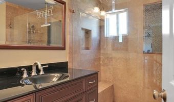 1044 S Burlwood Dr, Anaheim, CA 92807