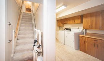 1365 Chalmers Dr, Ann Arbor, MI 48104
