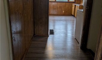 564 Carroll St, Akron, OH 44304