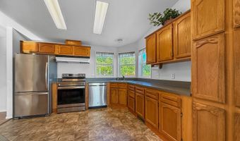 98603 CAMELLIA Dr, Brookings, OR 97415
