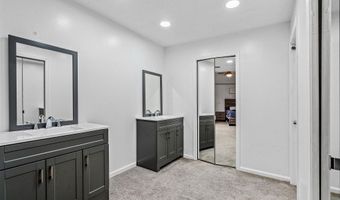 9 Atrium Cir A, Atlantis, FL 33462