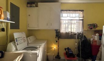 201 Bruner St, Ashford, AL 36312