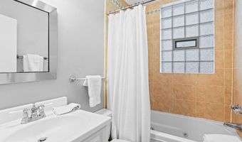 1211 33RD St NW 1, Washington, DC 20007