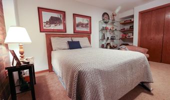 31586 R Ave, Adel, IA 50003