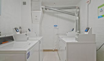 5301 WESTBARD Cir 328, Bethesda, MD 20816
