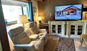 850 Gambier Dr, Alford, FL 32420