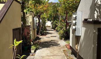 98-360 Koauka Loop, Aiea, HI 96701