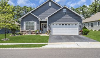 22 Flanders Dr, Barnegat, NJ 08005
