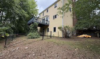 17 Goodhill Rd, Bethel, CT 06801