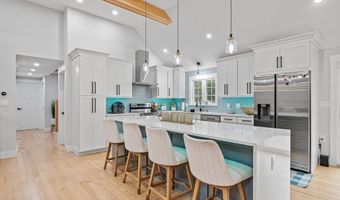 18 Rodman Rd, Ashland, MA 01721