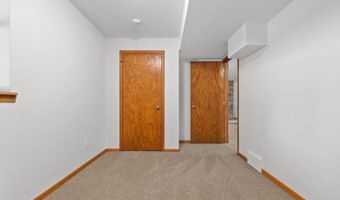 3024 E FOREST St, Appleton, WI 54915