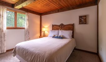 40 Orchard Rd 13 & 14, Burke, VT 05832
