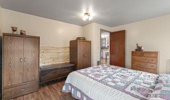739 S Main St, Cascade, ID 83611