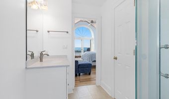 107 Ocean Ridge Dr, Atlantic Beach, NC 28512