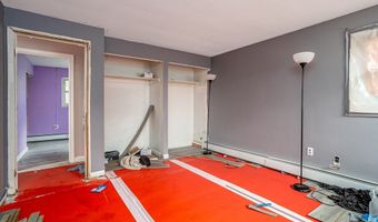 61 Barry Rd, Worcester, MA 01609