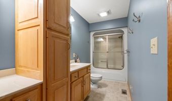 852 Stone Creek Blvd, Ashland, OH 44805