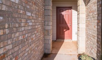 3015 Brooke Rd, Chickasha, OK 73018