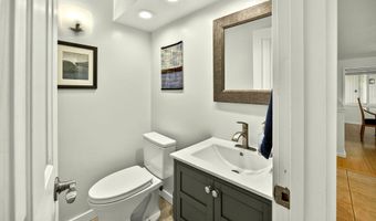 1927 Tamarack Pl, Ashland, OR 97520