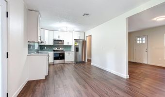 215 EDGEWOOD Dr, Bartow, FL 33830