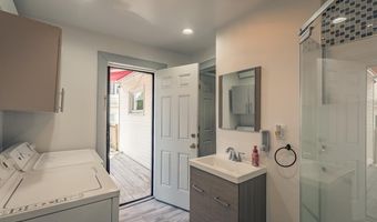 53 Hibbard St, Amsterdam, NY 12010