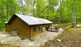 2052 Granny Squirrel Dr, Andrews, NC 28901