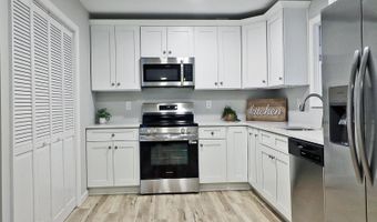 11 Pomona Dr, Barnegat, NJ 08005