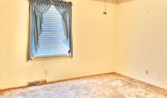 66 Meadow Ln, Barnwell, SC 29812