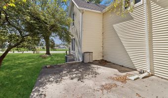 8720 NE 46th Ave, Altoona, IA 50009