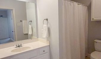 5157 Etta St #4C, Baton Rouge, LA 70820