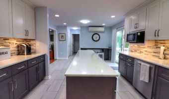 111 Windswept E Dr, Amsterdam, NY 12010