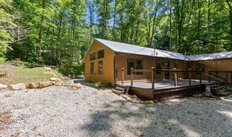 2052 Granny Squirrel Dr, Andrews, NC 28901