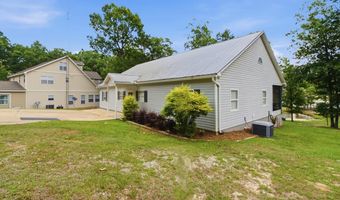 671 Englewood Dr, Abbeville, AL 36310