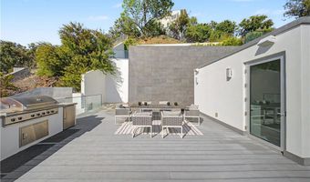 9459 Beverly Crst, Los Angeles, CA 90210