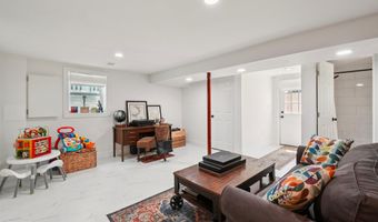 1804 N CLEVELAND St, Arlington, VA 22201