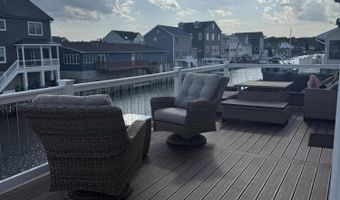 250 Butler Blvd, Bayville, NJ 08721