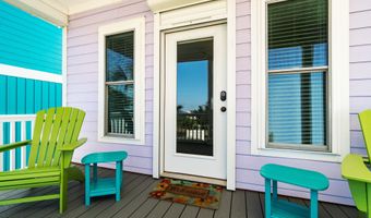 237 Sea Dreams Dr, Atlantic Beach, NC 28512