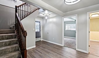 19237 Beverly Ave, Chugiak, AK 99567